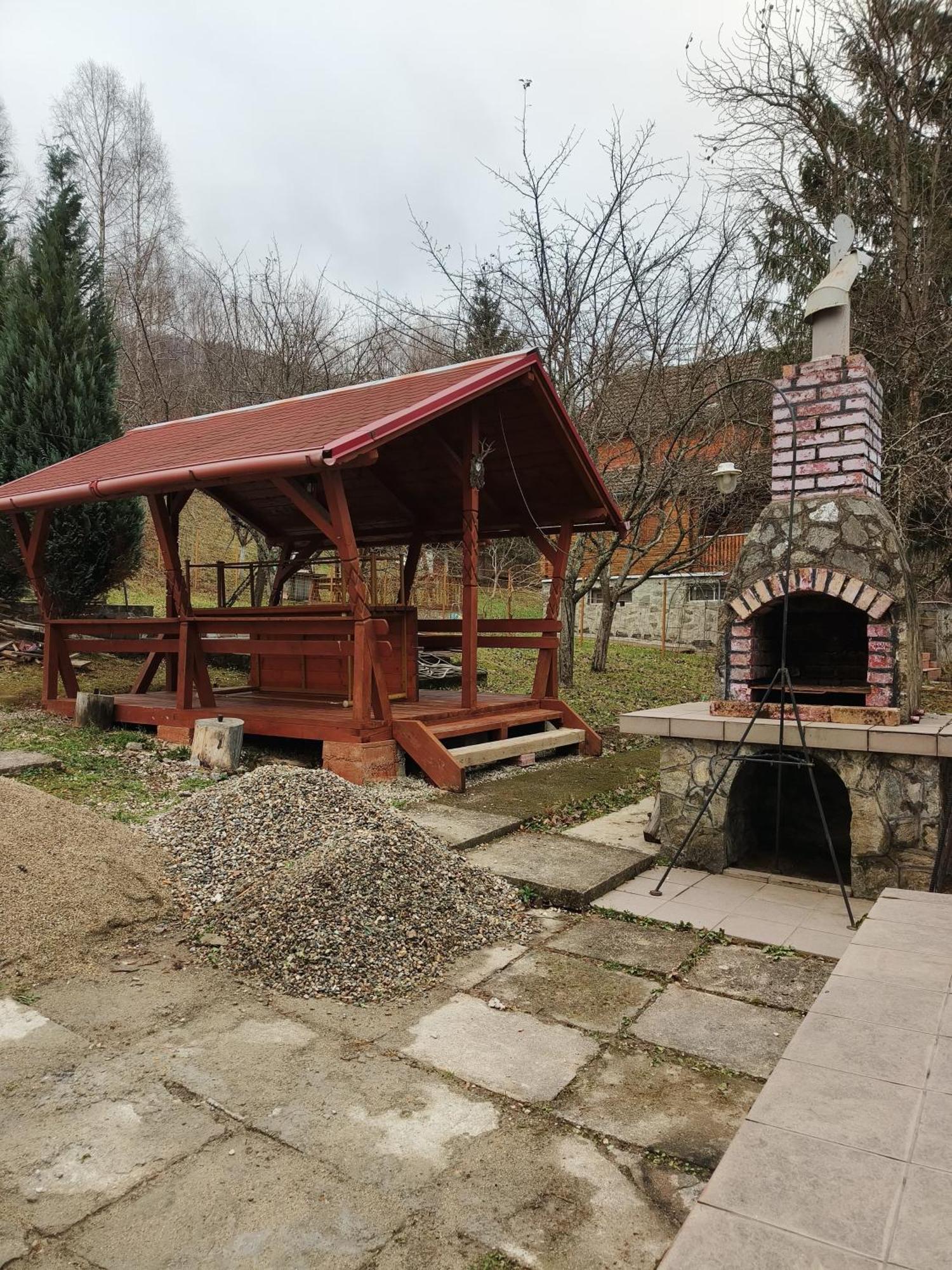 Casa Dintre Meri Poiana Marului  Bagian luar foto